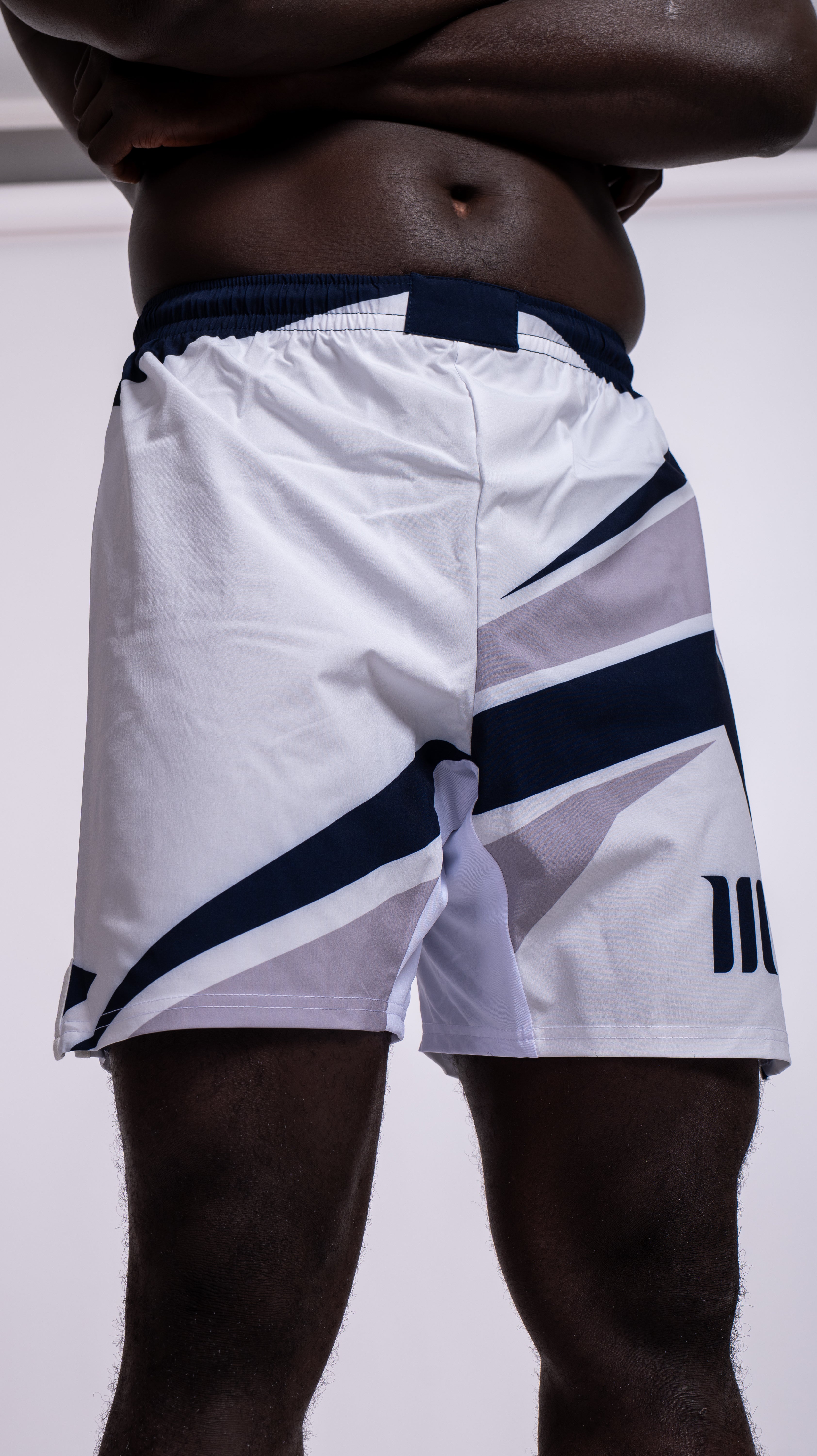 FIGHT SHORT IRON MATE