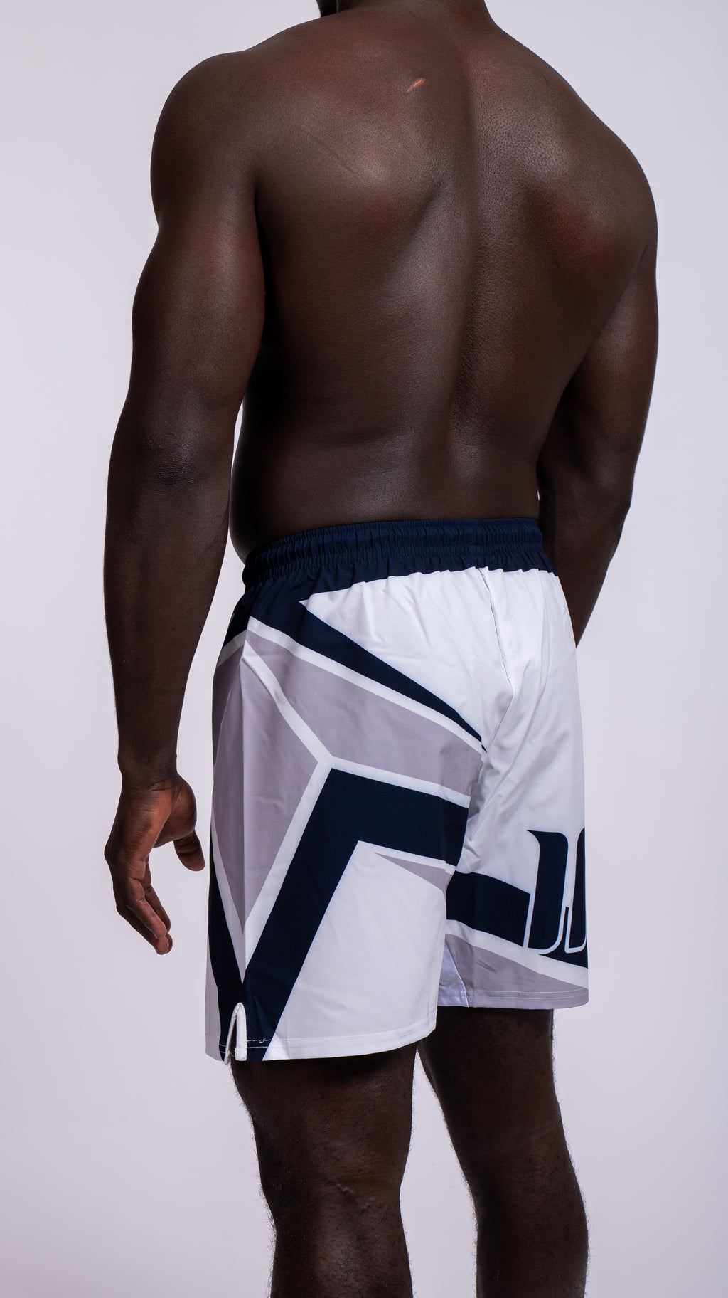 FIGHT SHORT IRON MATE
